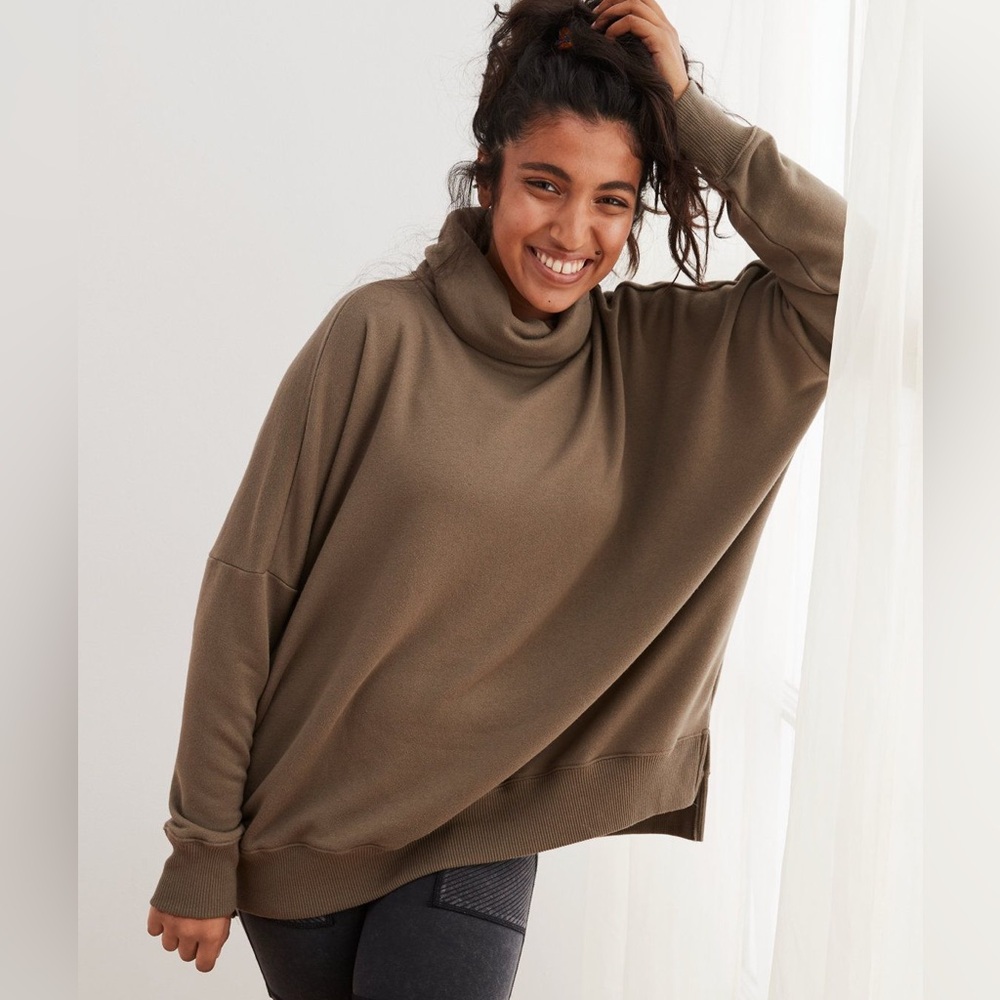 Aerie Sunday Soft oversized Cowlneck